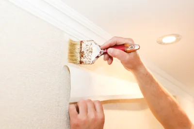 Pose de papier peint à Arnos — revêtements muraux et toiles de verre